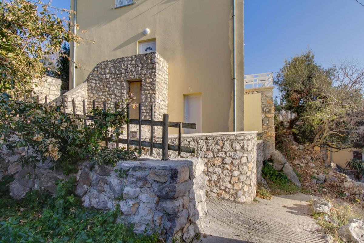 Apartment Mikic Čunski Exteriör bild